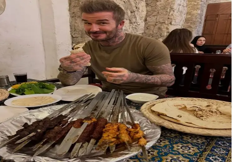 شغل جدید دیوید بکام: پخت نان ایرانی! / فیلم