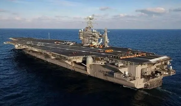 مشکل عجیب ناو جرالد فورد در نزدیکی ایران؟