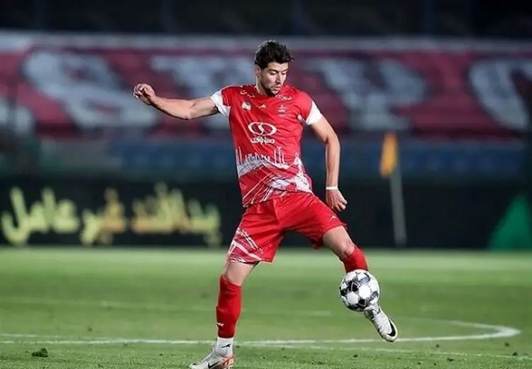 پنچرکردن ماشین سعید مهری جلوی باشگاه / هافبک پرسپولیس خط و نشان کشید + فیلم