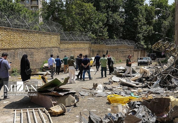 بازدید ۱۵ خبرنگار خارجی از زندان اوین 