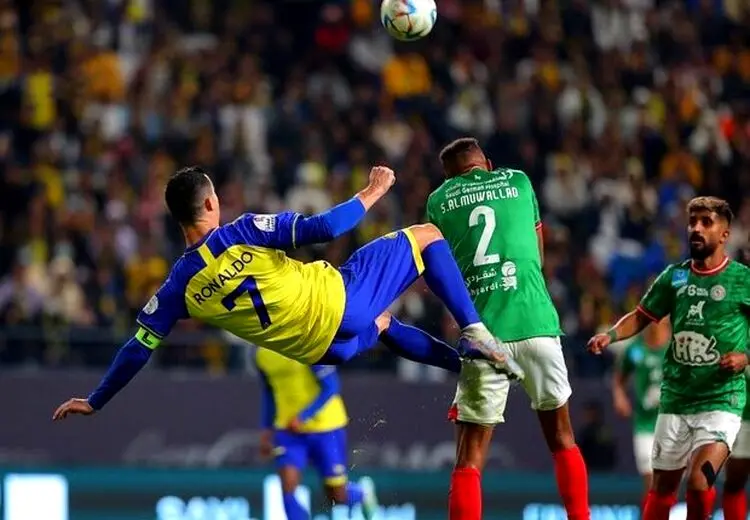 ستارگان جهان مقابل ایران/ رونالدو به پرسپولیس رسید؛ نیمار به نساجی