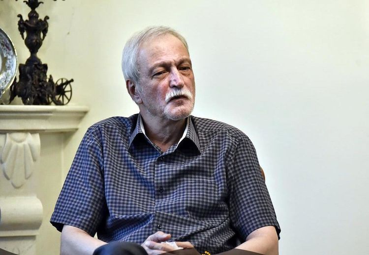 انتشار کتاب ازدحام ساختمان و آهن آخرین اثر محمد امین قانعی راد