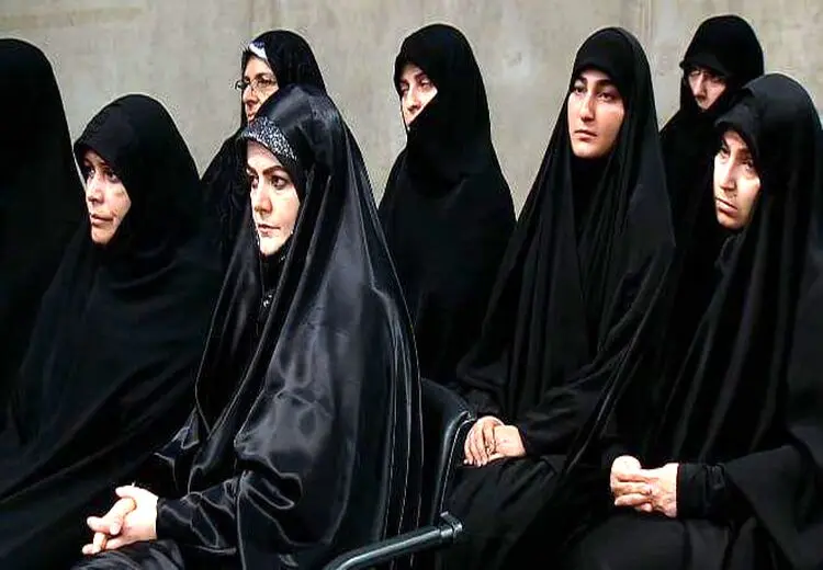 زهرا پزشکیان در مراسم تنفیذ پدرش/ عکس
