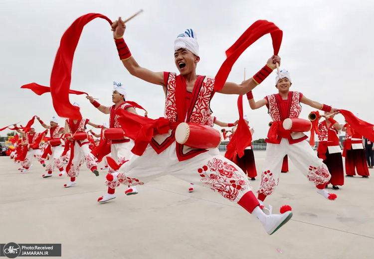 استقبال از رییس جمهور قزاقستان با رقص محلی