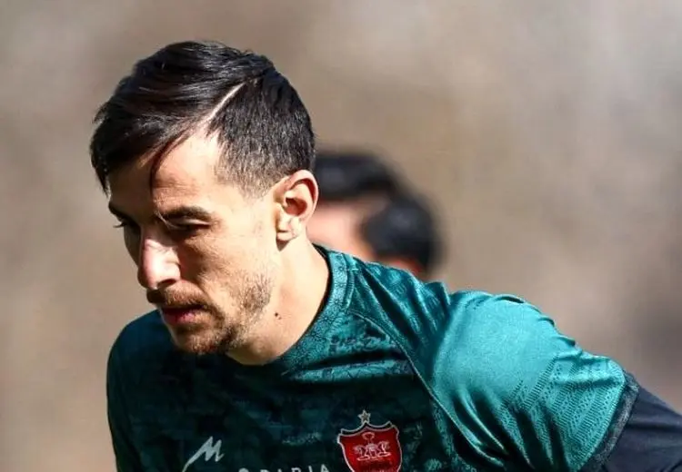 ادامه همکاری فرشاد احمدزاده با پرسپولیس؟