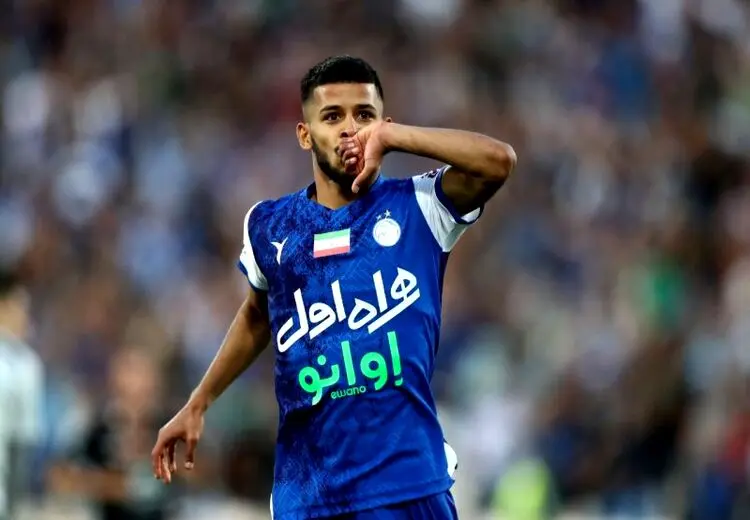 حرکت جالب باشگاه استقلال! / عکس