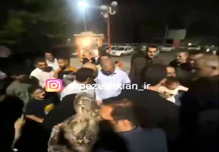  حضور شبانه‌ مسعود پزشکیان در میان مردم