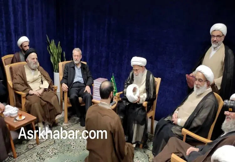 پسر علی لاریجانی معمم شد