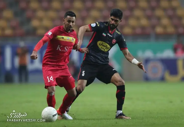 درخواست مهلت هافبک پرسپولیسی از استقلال  