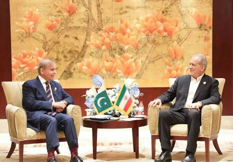  گفتگوی شهباز شریف با پزشکیان 