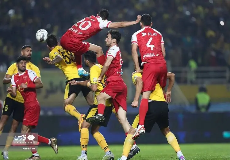ورود کمیته انضباطی به ماجرای توهین ستاره سپاهان به پرسپولیسی‌ها