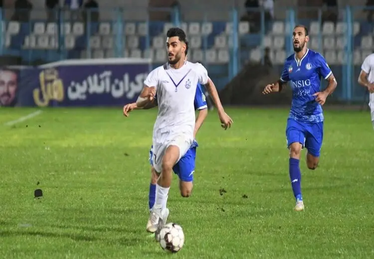 رضا غندی پور راهی شباب الاهلی می‌شود!