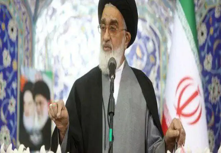 امام جمعه قم: بارش‌های اخیر به‌خاطر نماز باران است