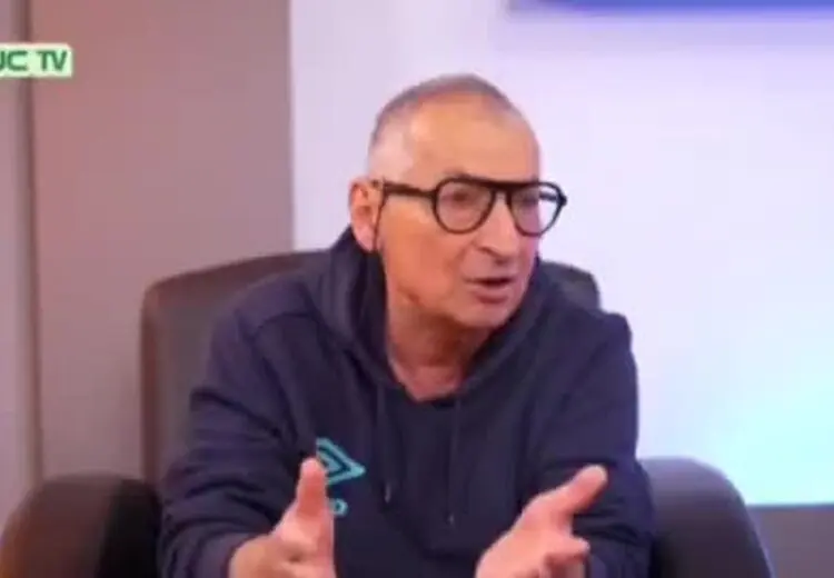  زیباکلام: می‌دانم در فضای مجازی تیکه و پاره‌ام می‌کنند اما از انقلاب ۵۷ دفاع می‌کنم / بخدا ما برای آب و برق مجانی انقلاب نکردیم