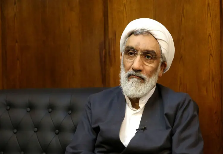 اظهارات متفاوت یک روحانی اصولگرا درباره سانسور