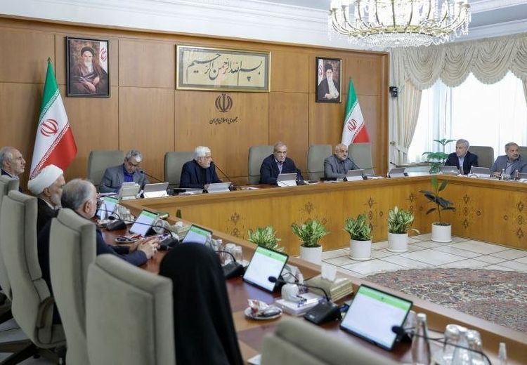 دولت فردا احتمالاً تعطیلی یک‌هفته‌ای اعلام می‌کند
