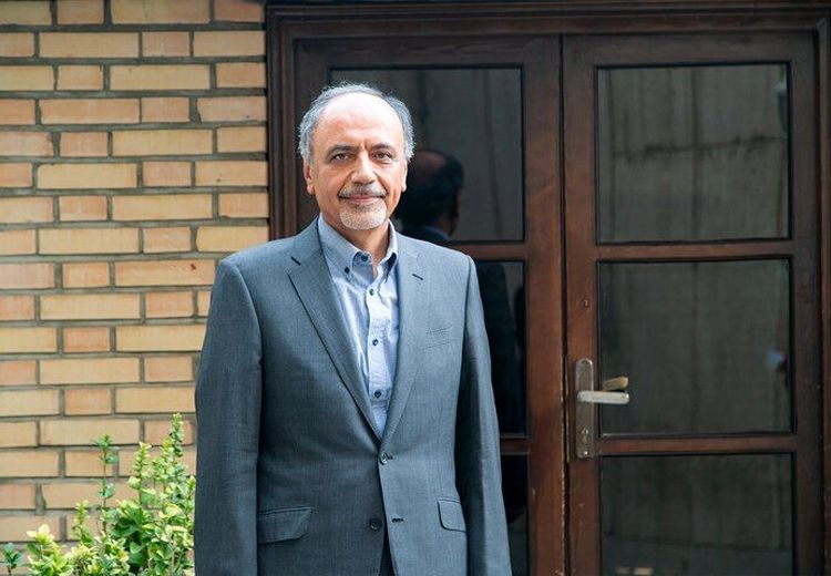 کنایه مقام سیاسی دوره روحانی به انفعال عراقچی