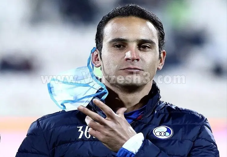 آرش برهانی عزادار شد