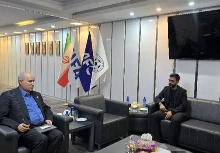 دیدار تاج با سرمربی و مسئولان تیم امید