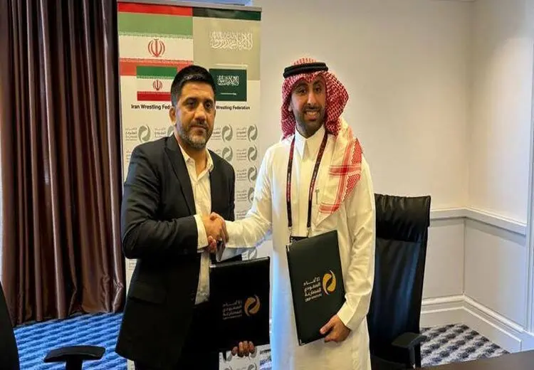 علیرضا دبیر با عربستان بست!