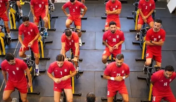 فاجعه در فوتبال ایران / چه کسی باید به داد تیم ملی برسد؟