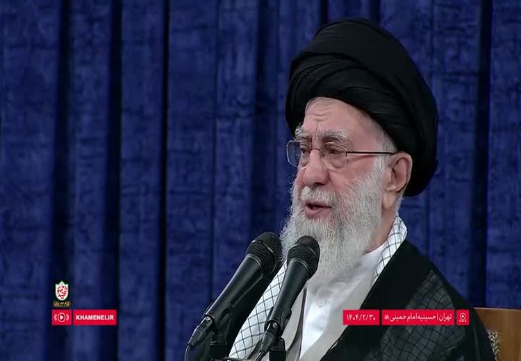 رهبر انقلاب: در دوره شهید رئیسی مذاکرات غیر مستقیم بود ولی بدون نتیجه/ حالا هم گمان نمی‌کنیم به نتیجه برسد و نمی‌دانیم چه خواهد شد/ آمریکایی‌ها سعی کنند یاوه‌گویی نکنند