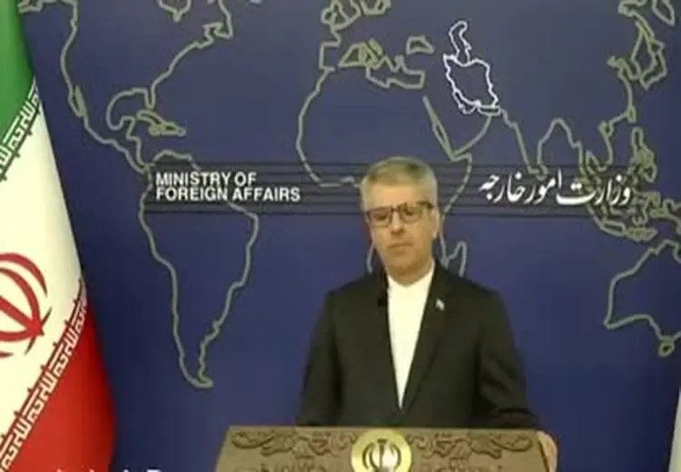  انتقاد تند یک خبرنگار از پوتین در نشست خبری سخنگوی وزارت خارجه ایران