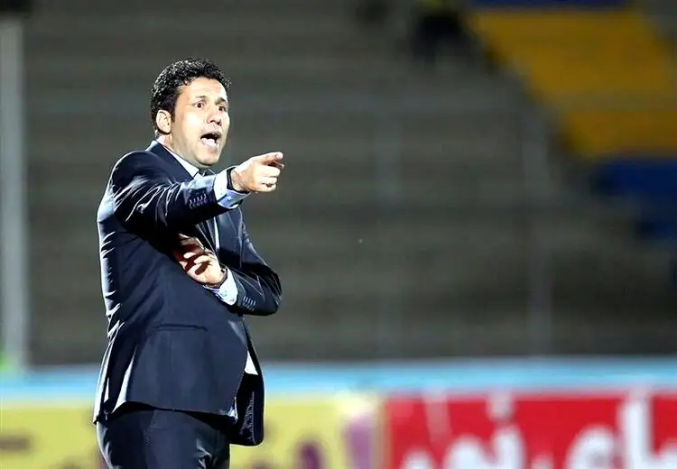 واکنش سرمربی گل گهر به پیشنهاد پرسپولیس برای جانشینی وحید هاشمیان