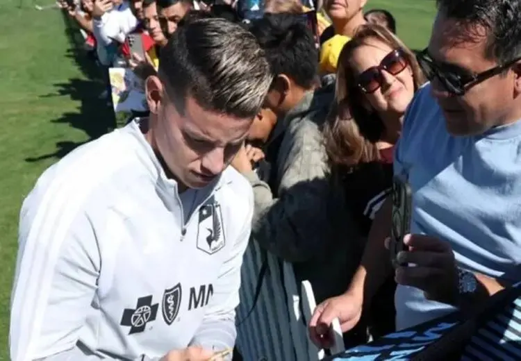 خامس در آستانه اخراج از آمریکا!