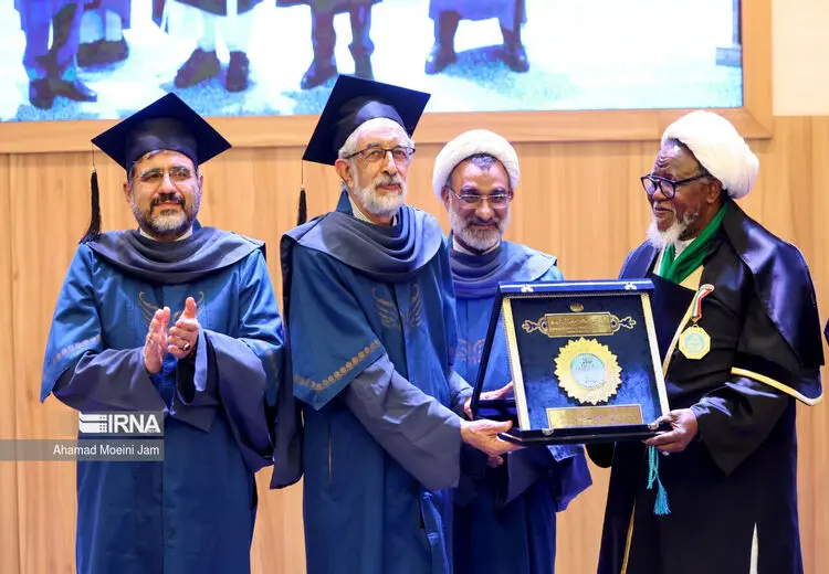 تیپ عجیب حدادعادل، خسروپناه و اسماعیلی در مراسم اهدای دکتری افتخاری به شیخ زکزاکی
