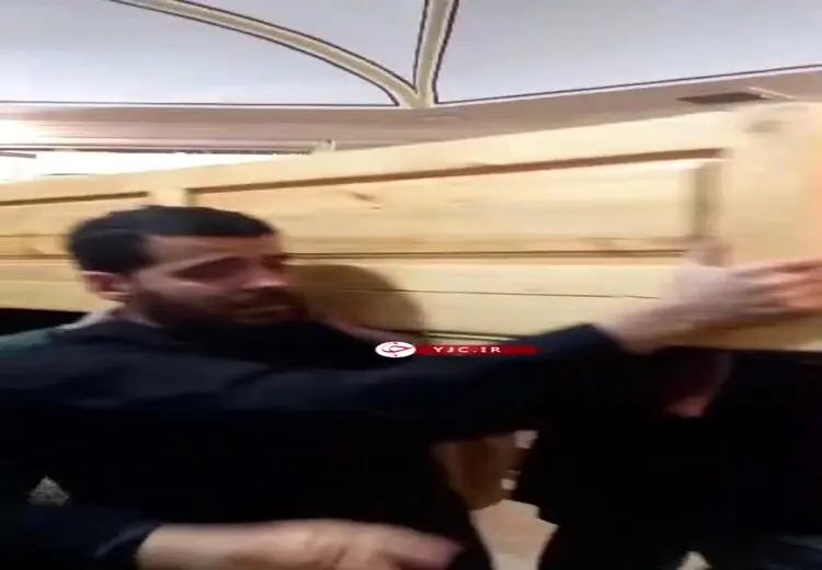 تصاویری از تشییع پیکر فرزند کاظم صدیقی