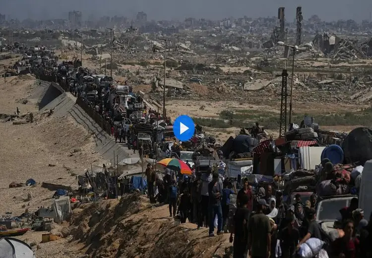 اسرائیل: ۳۵۰ هزار فلسطینی شهر غزه را ترک کردند / اتحادیه اروپا: عملیات زمینی متوقف شود