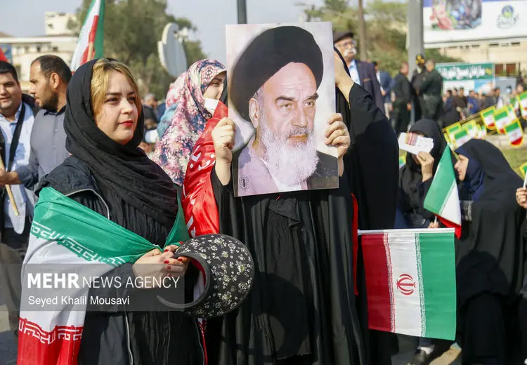 مردم تهران در تجمع همبستگی 