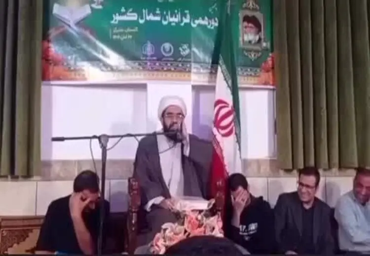 فیلم وایرال شده از اذان گفتن یک روحانی به زبان چینی
