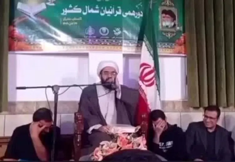  فیلم وایرال شده از اذان گفتن یک روحانی به زبان چینی
