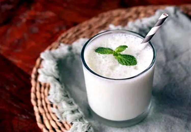 مضرات خوردن دوغ برای سلامتی