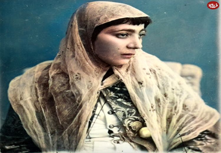 زن زیبا و مرموز در عکسهای دوران قاجار کیست؟ + تصاویر