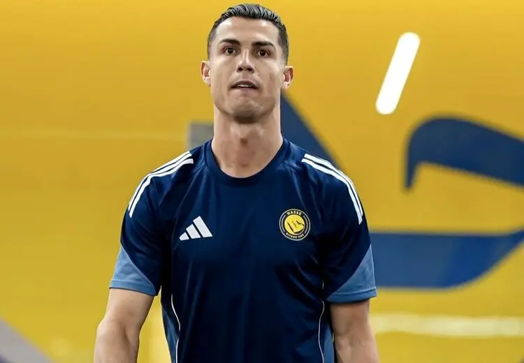 رونالدو عربستان را ترک نکرد