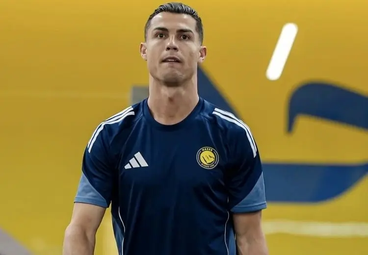 رونالدو عربستان را ترک نکرد