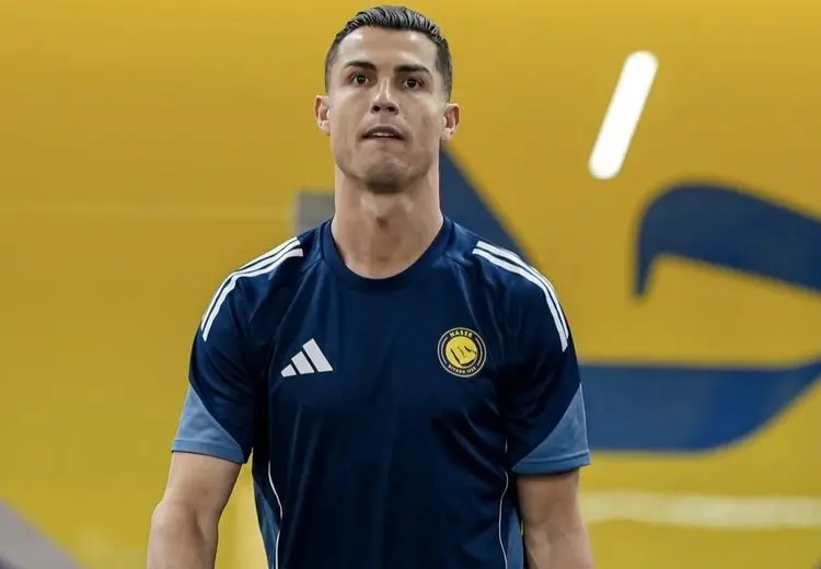 رونالدو عربستان را ترک نکرد