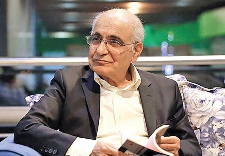 هوشنگ مرادی‌کرمانی از بیمارستان مرخص شد