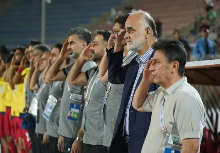 قلعه‌نویی! تیمتو بردار و برو !