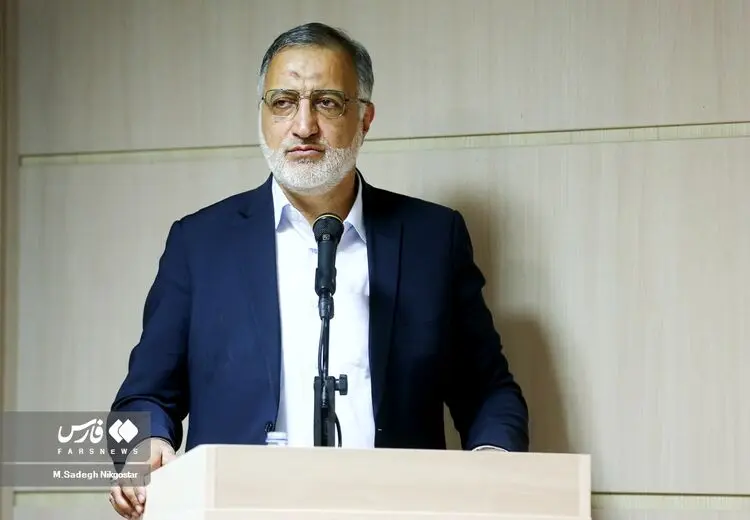 افشاگری مدیرعامل ایران‌خودرو علیه زاکانی: به جای پول اتوبوس به ما زمین دادند که همان را هم به غیر فروختند!
