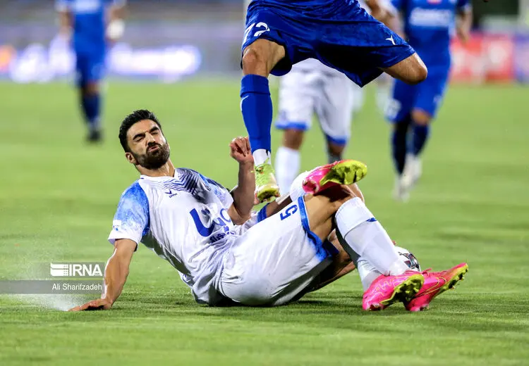 مصاف استقلال و ملوان