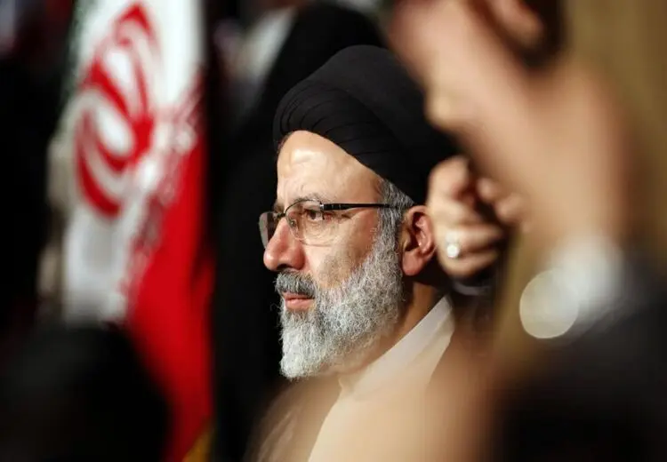 انتقاد صریح جمهوری اسلامی از رییسی: قرار بود با فساد برخورد کنید!