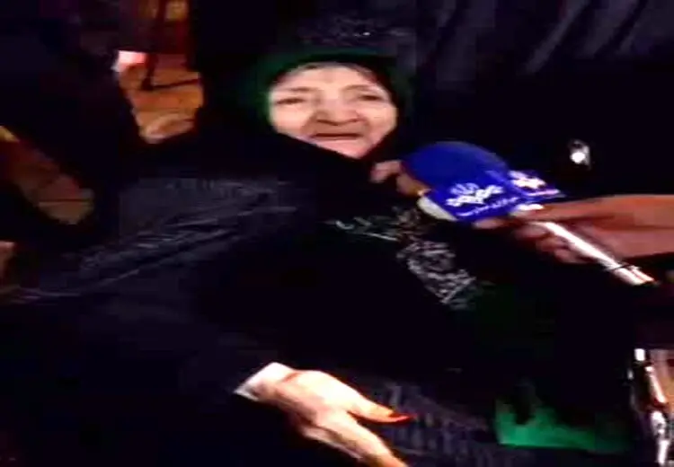 اولین تصویر مادر سید ابراهیم رییسی بعد از شهادت پسرش
