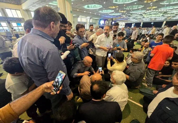 حضور سعید جلیلی در نماز جمعه تهران به امامت صدیقی + عکس