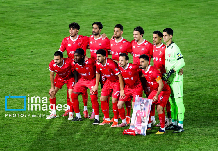  درویش با ماندنش به پرسپولیس ظلم می‌کند؛ محترمانه کناره‌گیری کند