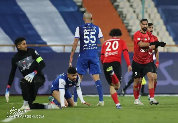 درخواست ۳۰ میلیارد تومانی ستاره پرسپولیسی از استقلال!