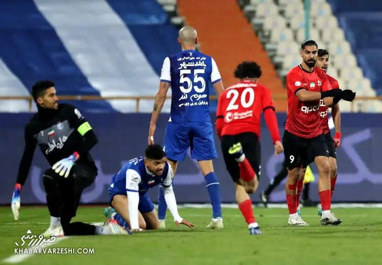 درخواست ۳۰ میلیارد تومانی ستاره پرسپولیسی از استقلال!